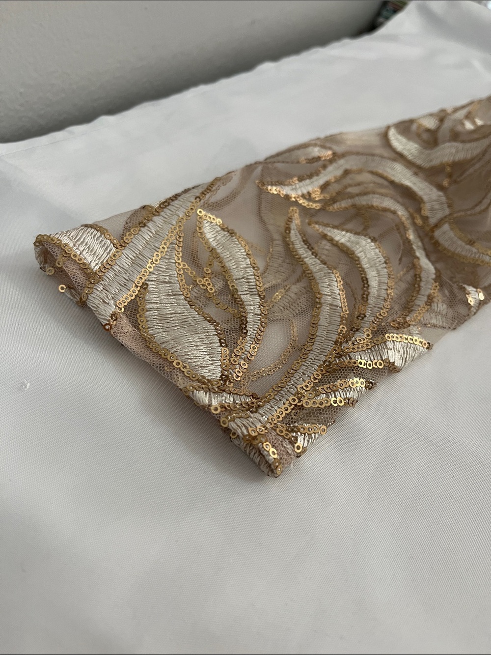 NWT Adrianna Papell Champagne Gold Embroidered A-Line Gown Size 6 - Picture 7 of 7